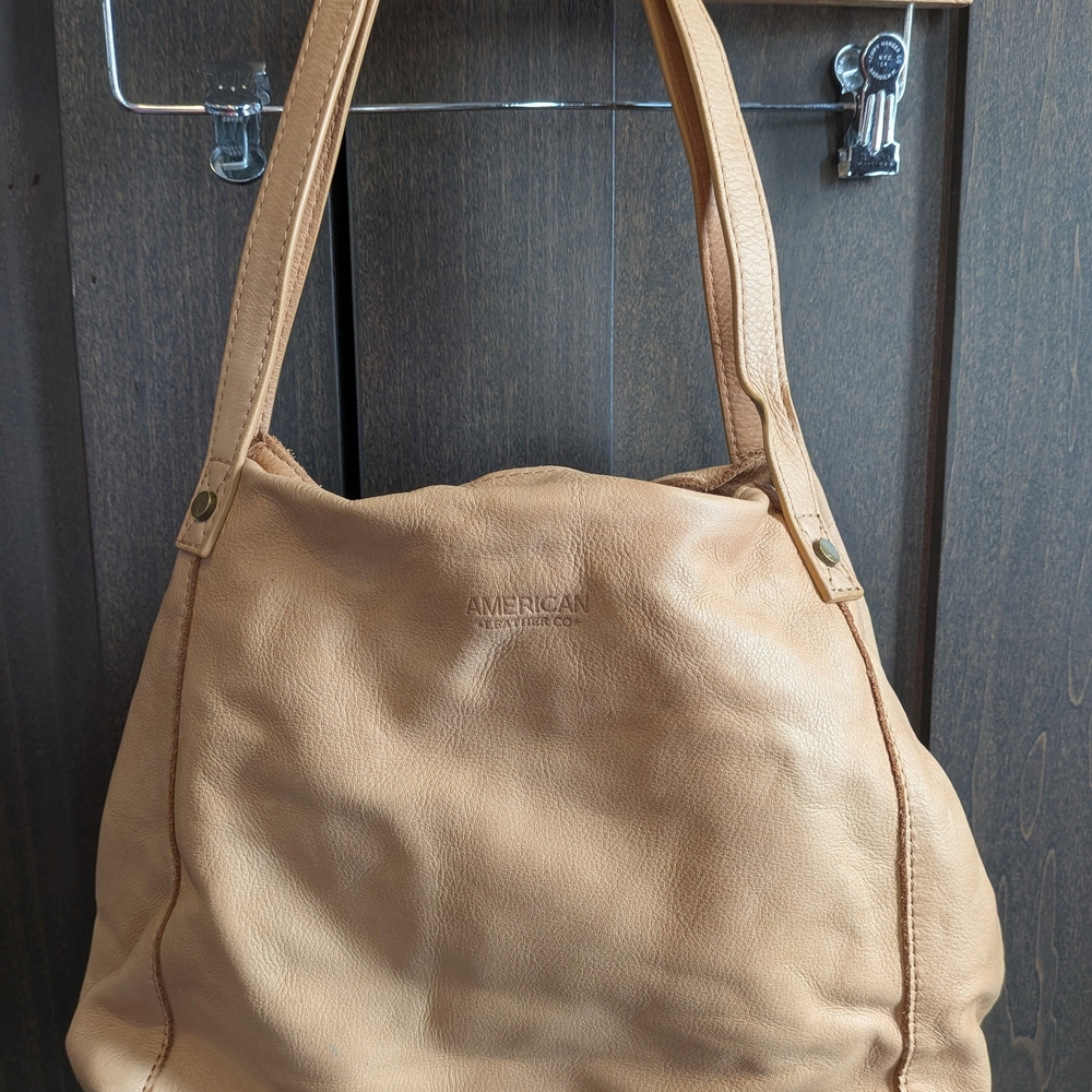 Women's Tan Shoulder Bag